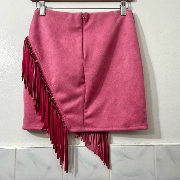 Windsor Small Pink Faux Suede Cowgirl Chic Festival Fringe Western Mini Skirt - Picture 6 of 11